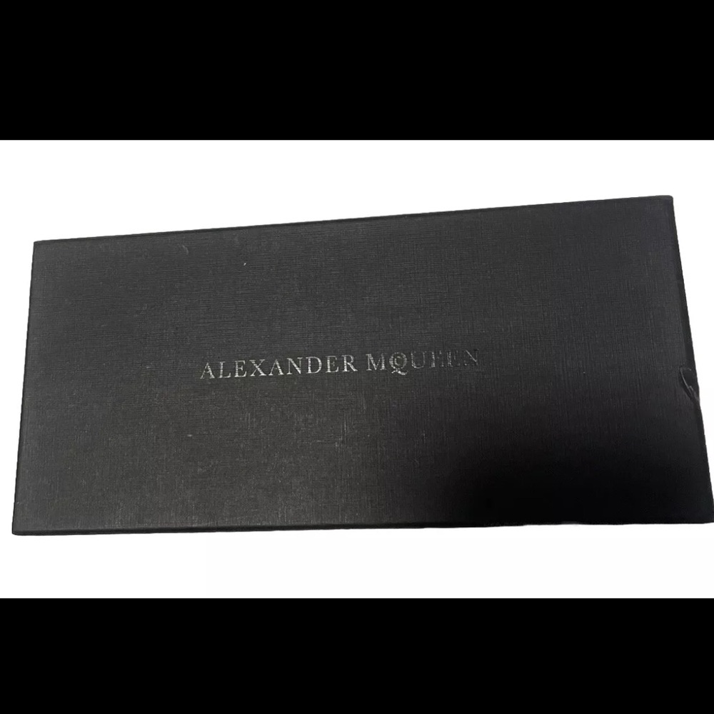 ALEXANDER MCQUEEN SUNGLASSES BOX